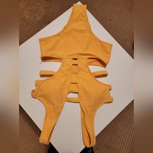 Tinibikini bikini set